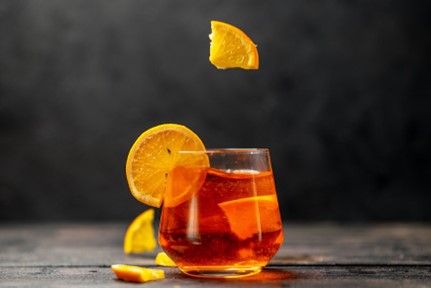 How to Make Iced Tea with Zest